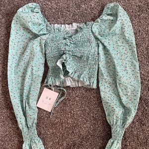 Off-Shoulder Floral Cropped Blouse